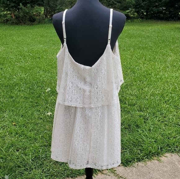 Creamy white lace ruffle top spaghetti strap dress - Picture 3 of 5